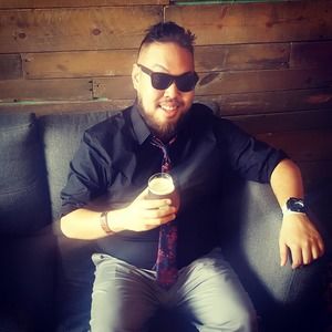 Meet your Posher, Sam